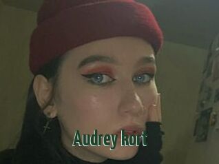 Audrey_kort
