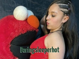 Daringsleeperhot