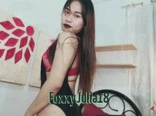 FoxxyJulia18