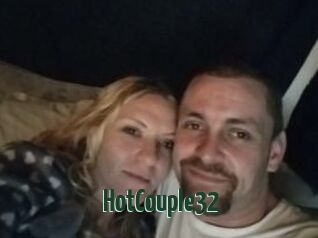 HotCouple32