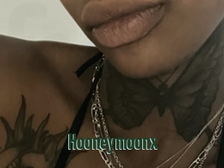 Hooneymoonx