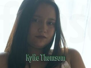 Kylie_Thomsom