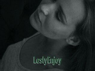 LeslyEnjoy
