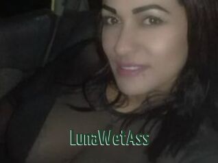 LunaWetAss