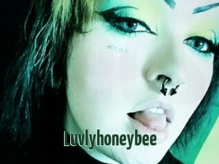 Luvlyhoneybee