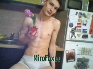 MiroFoxue