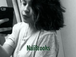 Nali_Brooks