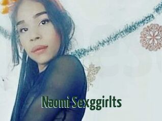 Naomi_Sexggirlts