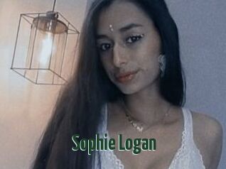 Sophie_Logan