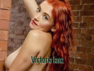 Victoria_lanz